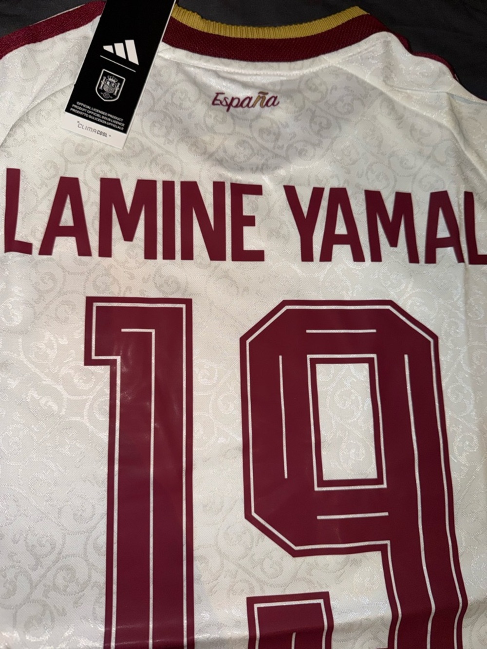 Spain Away 2026 World Cup #19 LAMINE YAMAL Slim Fit - Picture 7 of 7